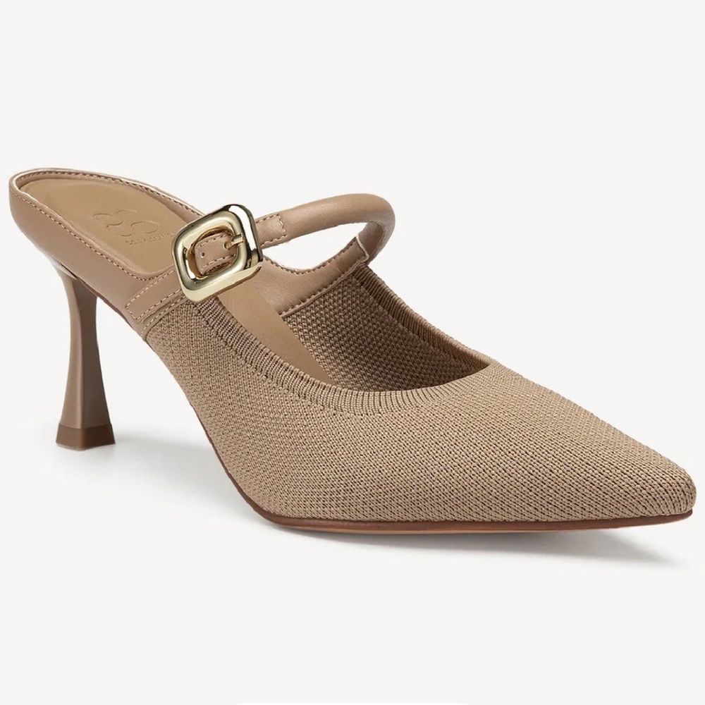 Cosy island graceLithe comfort heel. Light weight